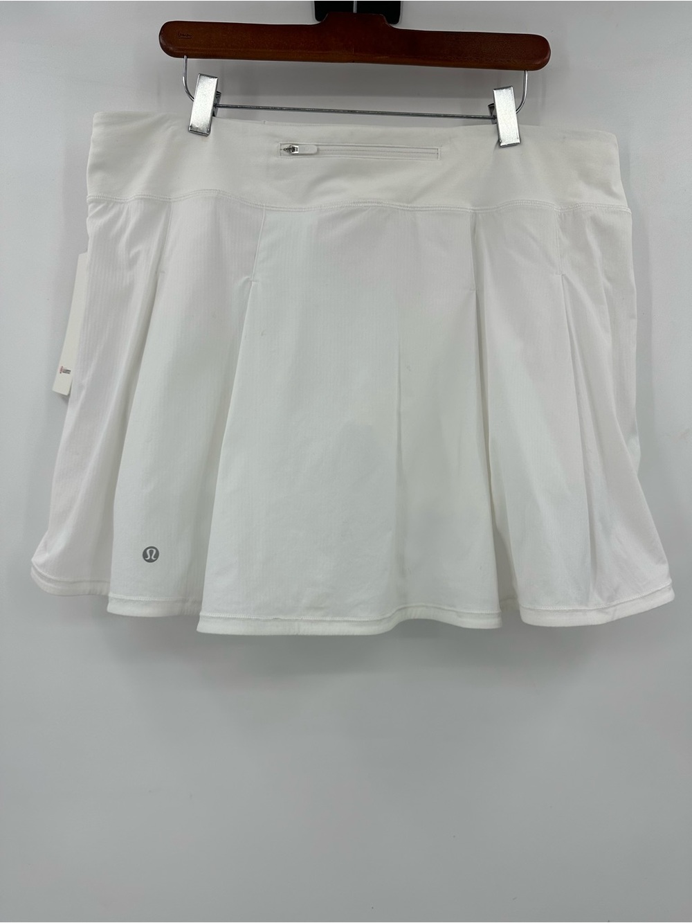 NWT lululemon athletica White Pace Rival Extra Long Performance Skort - Picture 3 of 16